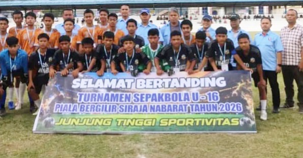 Bupati Taput Buka Turnamen Sepak Bola Barat Sepakat Cup 2026