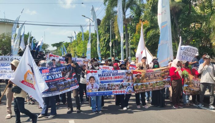 Program MBG Dinilai Bermanfaat, Massa Sampaikan Aspirasi ke DPRD Lamongan