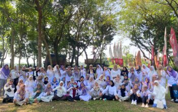 Sinergi Yoga dan Depth Therapy: Langkah Proaktif Perempuan Bahagia Community dalam Menjaga Kesehatan Mental Masyarakat