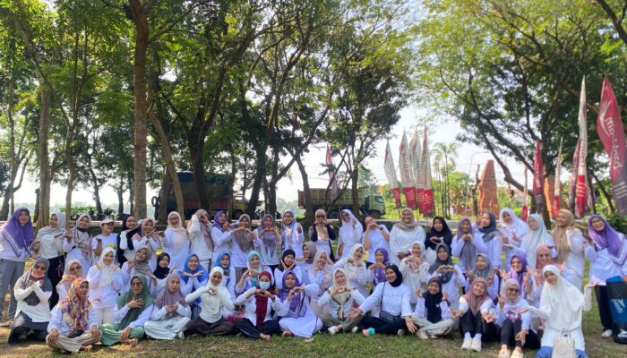 Sinergi Yoga dan Depth Therapy: Langkah Proaktif Perempuan Bahagia Community dalam Menjaga Kesehatan Mental Masyarakat