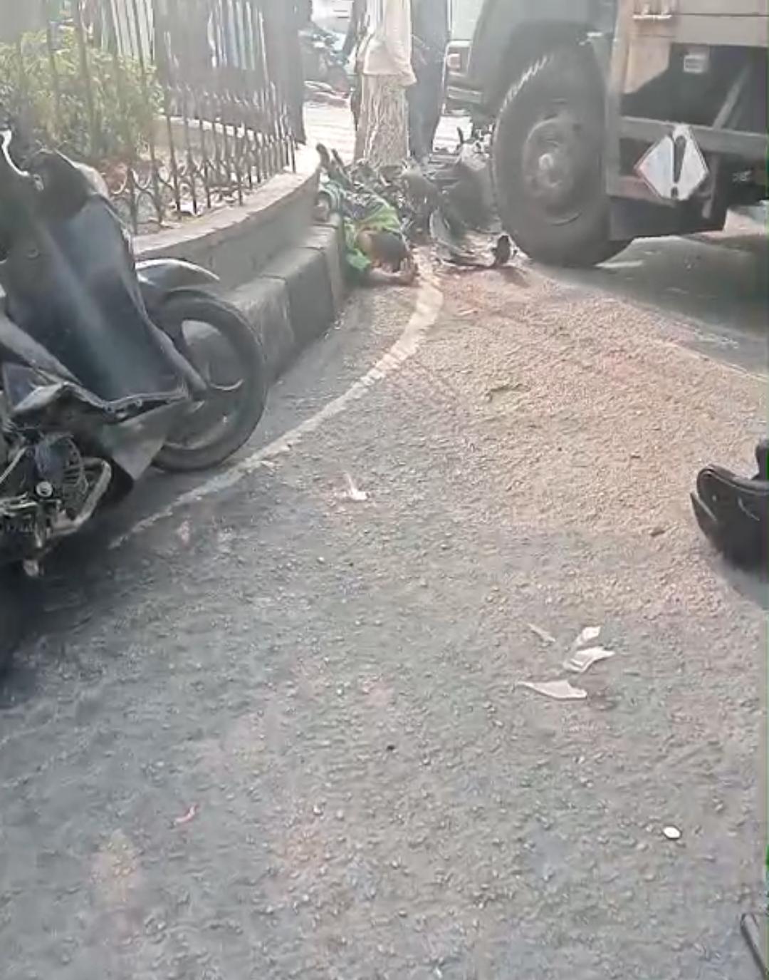 Truk Di Duga Rem blong Tabrak Banyak Pengendara Motor Di Bekasi