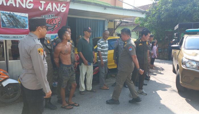 Bergerak Cepat, Satpol PP Ogan Ilir dan Tim Gabungan Berhasil Amankan ODGJ Bersenjata di Tanjung Raja Utara
