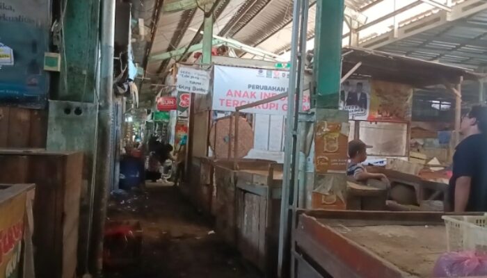 Daya Beli Masyarakat Menurun, Ratusan Kios dan Lapak di Pasar Induk Brebes Tutup