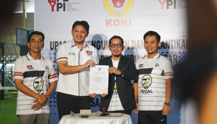 Bupati Tegal Dorong Lahirnya Atlet Padel Berprestasi, Hadiri Pelantikan PBPI dan Grand Opening Tegal Padel Club
