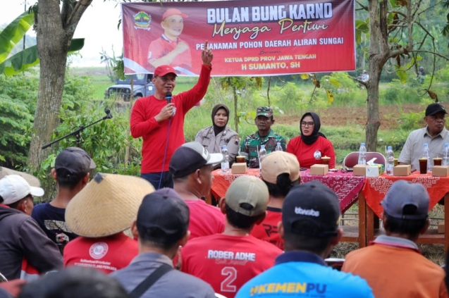 Musim Kemarau Perparah Pendangkalan, Waduk Delingan Karanganyar Alami Penyusutan Air Signifikan