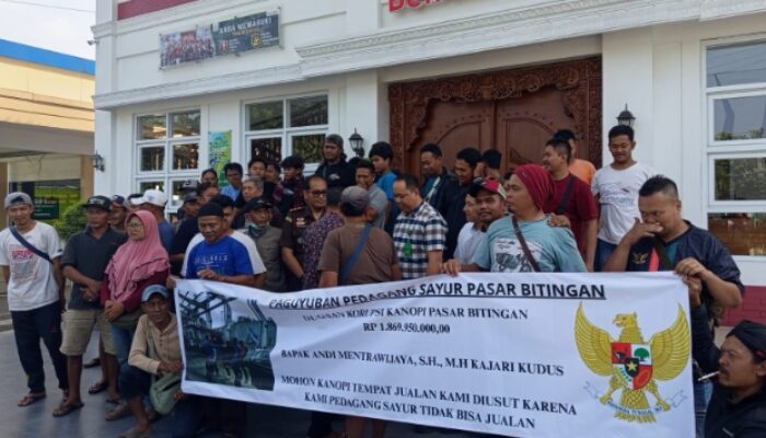Pedagang Pasar Bitingan Laporkan Dugaan Korupsi Proyek Kanopi Rp1,8 Miliar ke Kejari Kudus