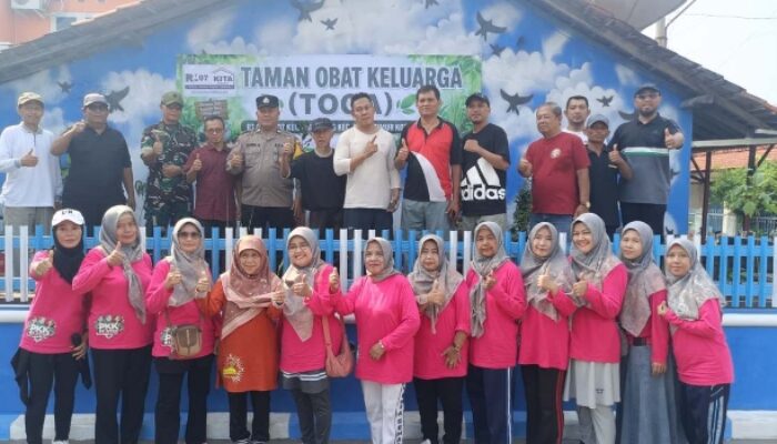 Warga RT 07 RW 07 Kelurahan Panggung Resmikan TOGA dan Gapura Lingkungan, Wujud Transformasi Kawasan Berbasis Gotong Royong