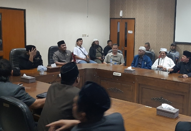 Warga Tolak Rencana Launching Tempat Hiburan Malam di Margadana, DPRD Kota Tegal Terima Audiensi