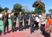 Kapolres Mamasa Berikan Penghargaan kepada Bhabinkamtibmas dan Masyarakat Pendukung Ketahanan Pangan
