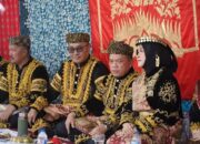 Gubernur Al Haris Dianugerahi Gelar Adat Kehormatan Depati Amanah Negroi Tanoh Sunge Pnoh