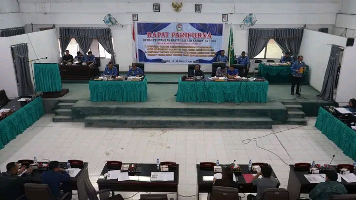DPRD Toba Setujui Dua Ranperda Menjadi Peraturan Daerah 1
