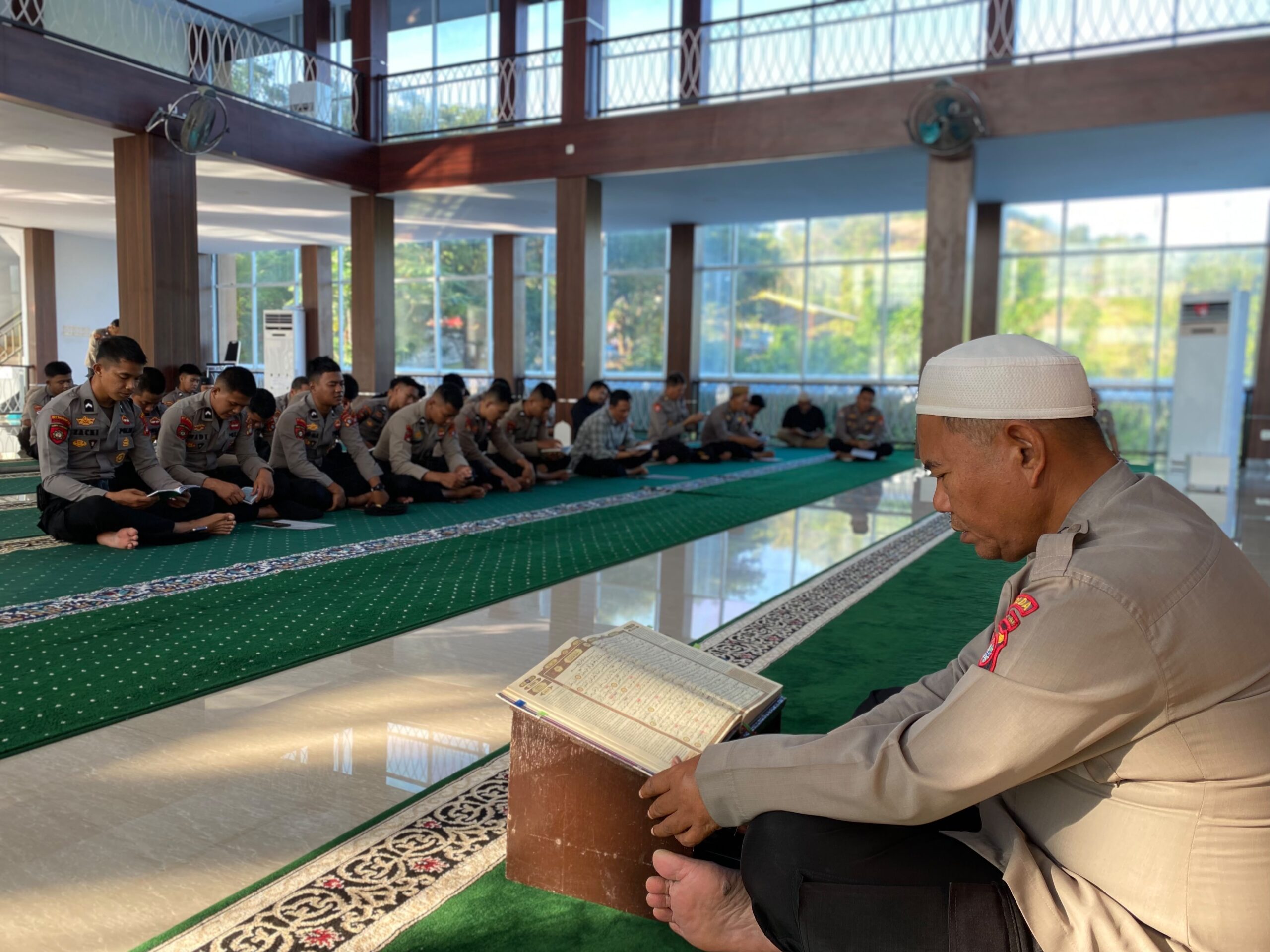 Binrohtal Polda Sulbar: Perkuat Disiplin Personel Melalui Pendekatan dan Sentuhan Nilai‑Nilai Keagamaan