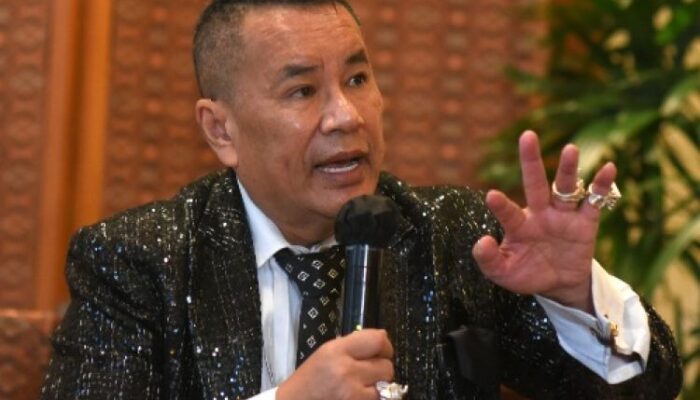 Hotman Paris Puji Ketegasan Prabowo di Kasus Febrie Adriansyah