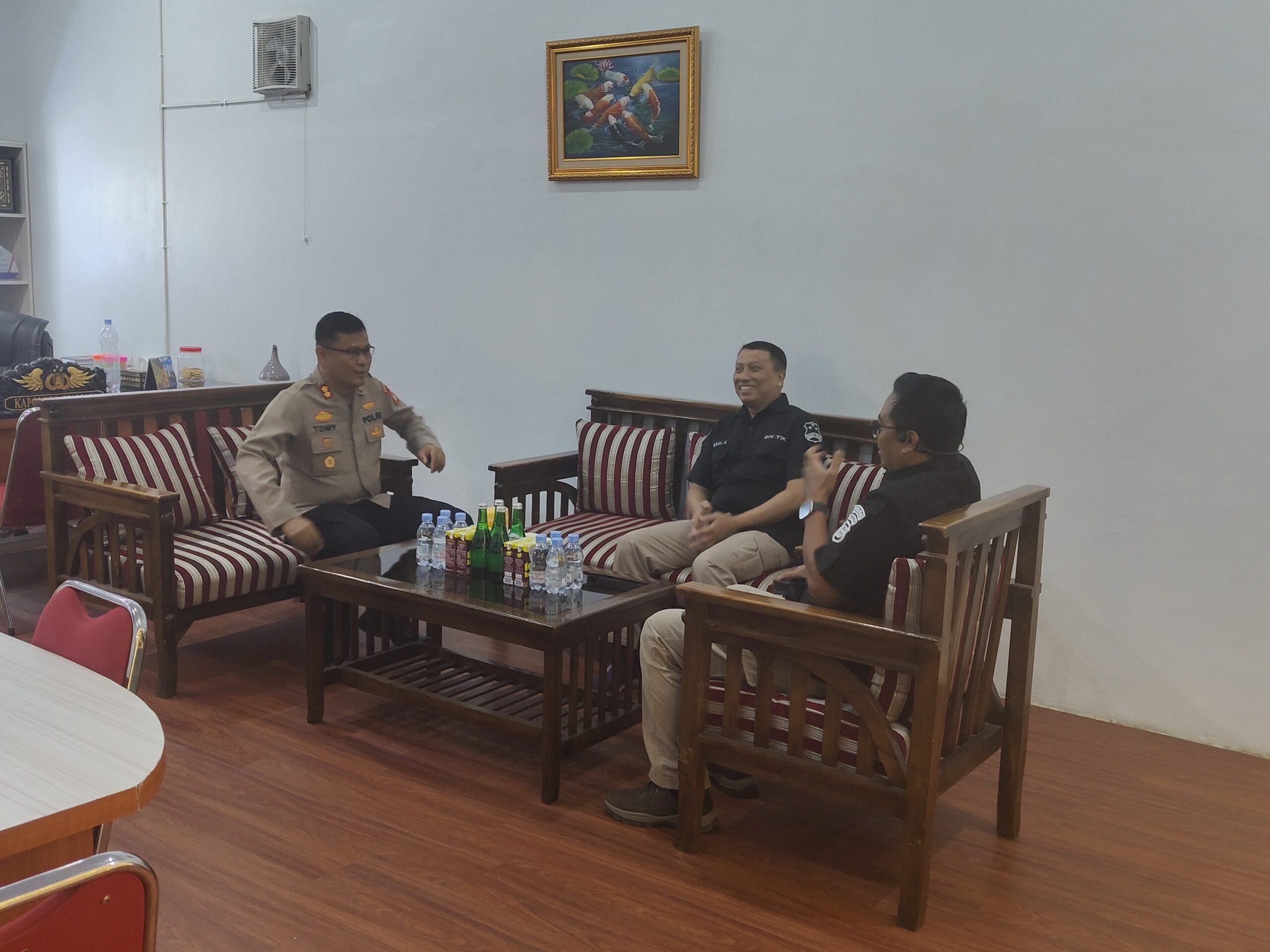 Evaluasi Infrastruktur Digital, Div TIK Mabes Polri Survei Implementasi Proyek Pita Lebar di Polres Mamasa