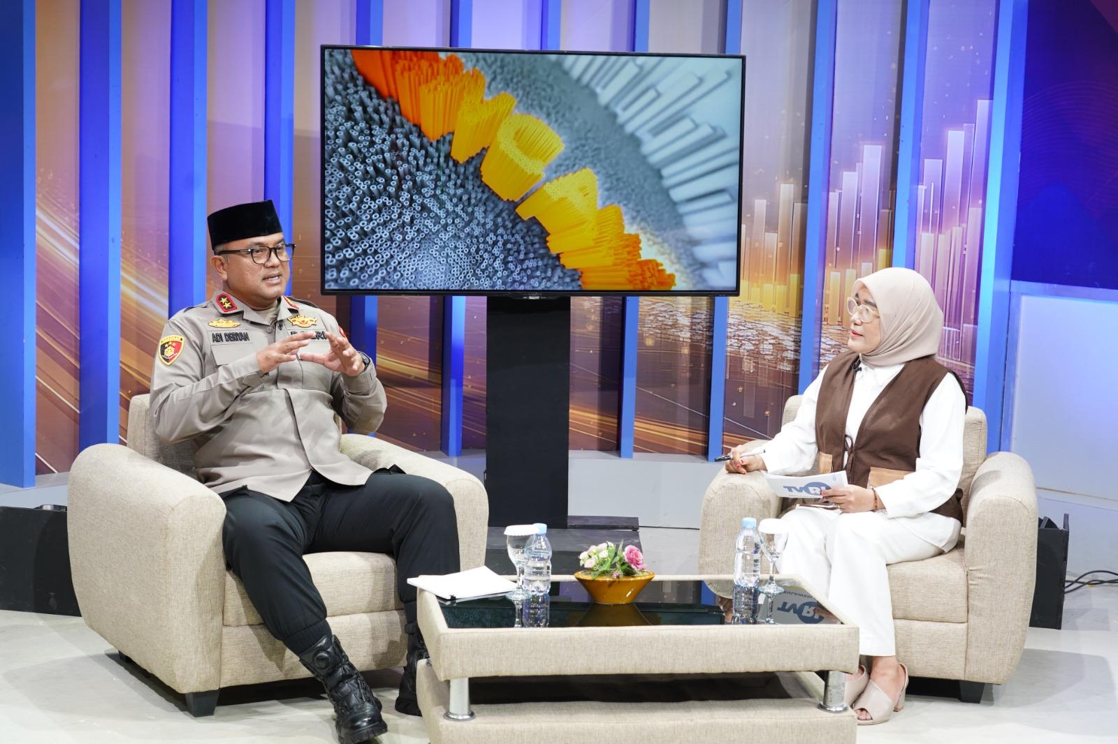 Bincang Malaqbi Bersama TVRI Sulbar Kapolda Sulbar Kupas Tuntas Peran, Tantangan, dan Komitmen Meningkatkan Pengabdian Polri di Tengah Masyarakat