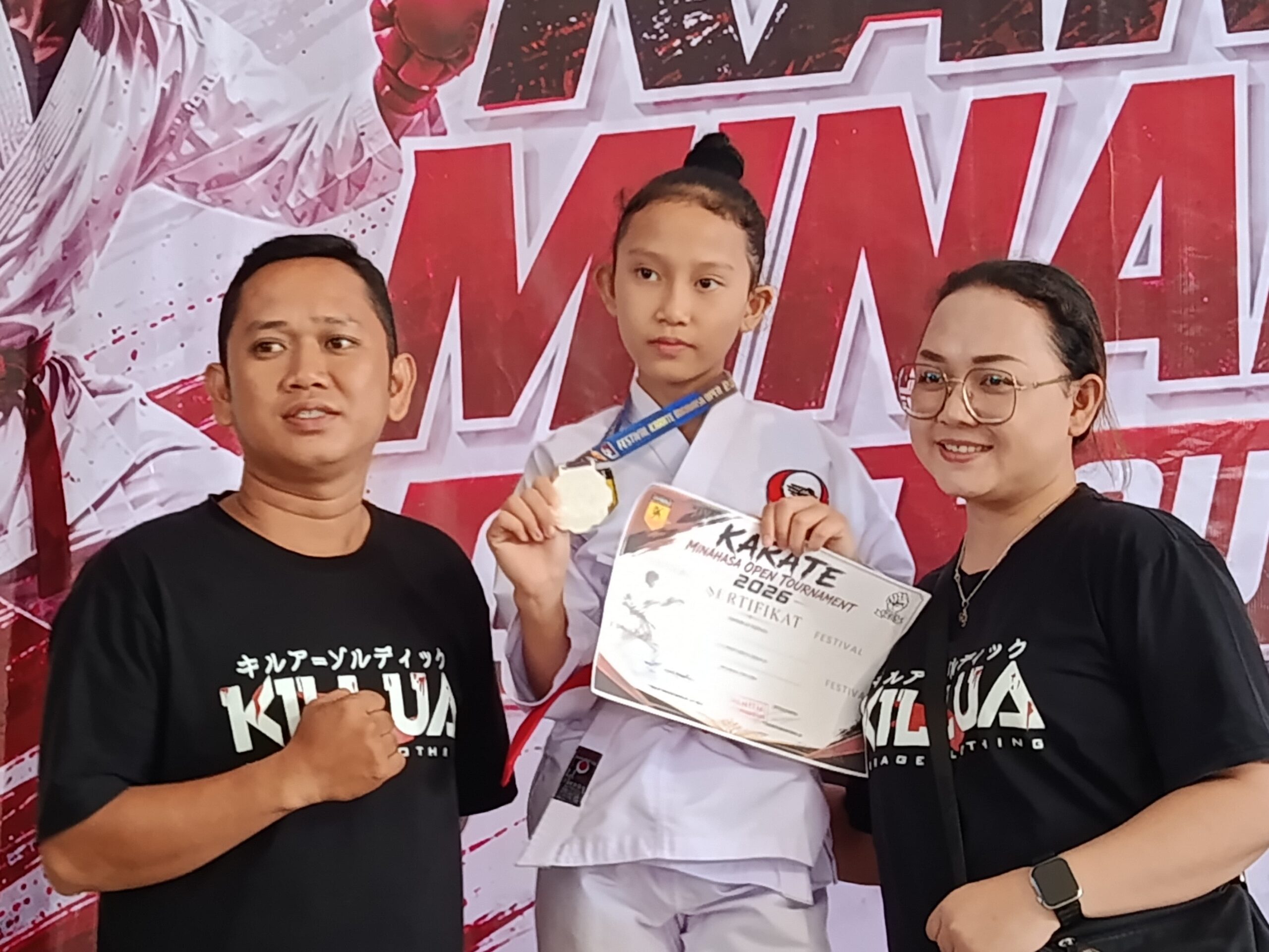 Belum Lama Berlatih, Yhuri Carmel Emily Maga Langsung Naik Podium! Karateka Pinamorongan Rebut Medali Perak