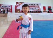 Tak Gentar Meski Bertubuh Mungil, Elgio Rantung Harumkan Nama Lansot di Karate Minahasa Open