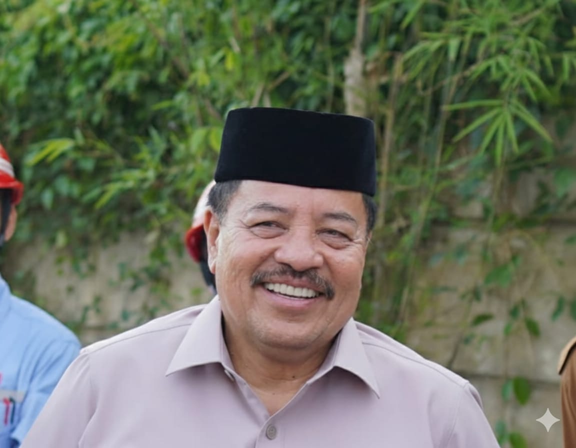 Bupati TRK Imbau Orang Tua Antar Anak pada Hari Pertama Sekolah, Perkuat Peran Keluarga dalam Pendidikan. 