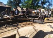 Diduga Kosleting Listrik, Rumah Lansia di Batanguru Hangus Terbakar 