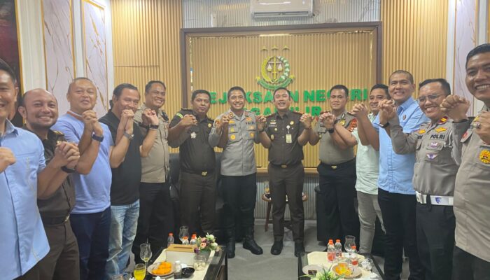 Kapolres Ogan Ilir Pererat Jalinan Silaturahmi dengan Kajari Ogan Ilir, Perkuat Sinergitas Penegakan Hukum