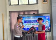 Polantas Karib Polda Sulbar Sapa Pelajar di SMAN 2 Mamuju: Pengenalan E‑Teguran dan Berbagi Helm Gratis