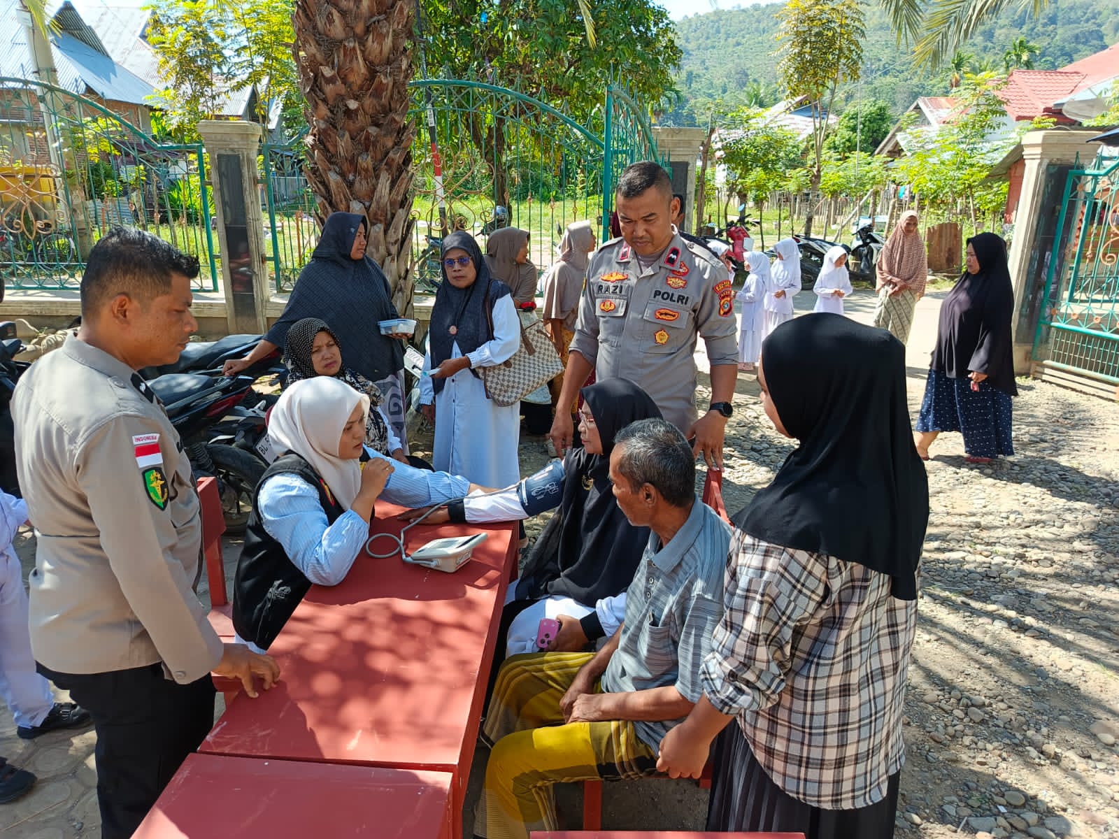 Wujudkan Kepedulian Terhadap Kesehatan Masyarakat Polres Pidie Jaya Gelar Bhakti Kesehatan