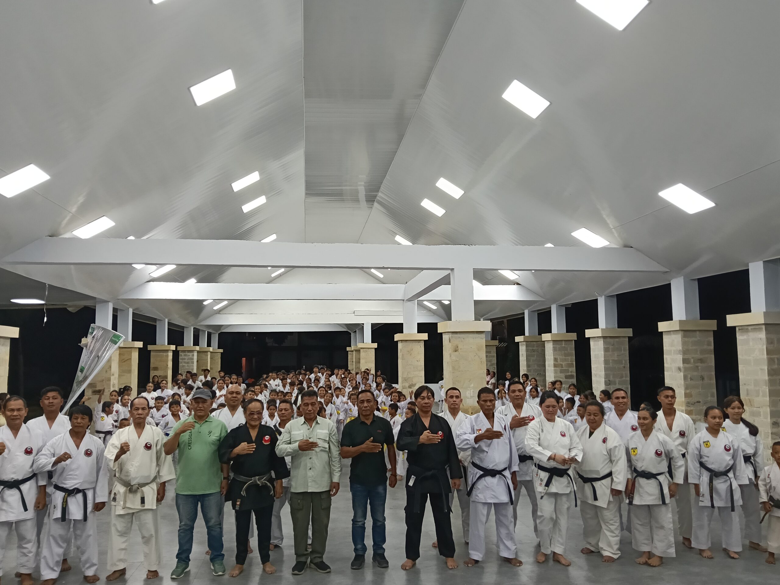 Lolak Jadi Pusat Perhatian Karate Sulut, Ujian Kyu Inkado Resmi Dibuka Kadispora Bolmong