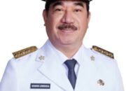 SEMUA UNTUK RAKYAT: KEPEMIMPINAN GUBERNUR HENDRIK LEWERISSA, SOSOK SEDERHANA YANG SELALU HADIR DAN PERJUANGKAN KEMAJUAN MALUKU