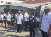 PLT CAMAT KISAR SELATAN LAKUKAN PENERTIBAN PASAR IKAN DI JALAN REHIARA, TIDAK ADA TOLERANSI BAGI YANG BERJUALAN DI BADAN JALAN