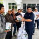 Bupati Samosir Vandiko Timotius Gultom .S. Dorong Ketahanan Pangan,Bupati Vandiko Serahkan 23,55 Ton .h Jagung dan Alat Bantu Pertanian