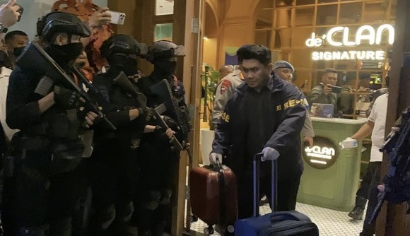Penggeledahan Cafe de’Clan: Pusaran Baru Penyelidikan Megakorupsi Asabri hingga Krakatau Steel