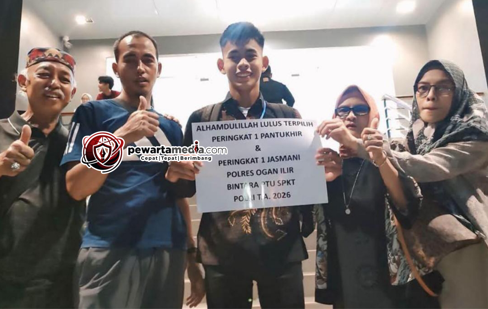 Kisah Inspiratif Daffa: Anak Penjual Ayam Goreng dan Pempek yang Lulus Peringkat 1 Bintara Polri 2026 Berkat ‘Jalur Langit’