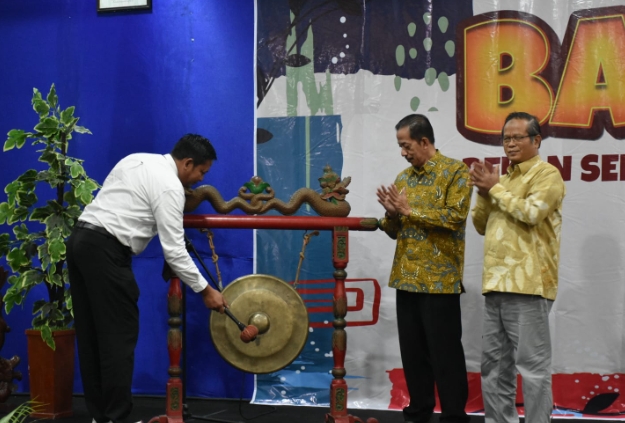 UPS Tegal Jadi Panggung Talenta Sastra Jawa Tengah, 67 Mahasiswa Beradu Prestasi di PEKSIMIDA 2026