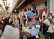 Geger! Bayi Ditemukan di Toilet KA Sancaka, Polisi Buru Pelaku yang Diduga Sengaja Membuang Bayi