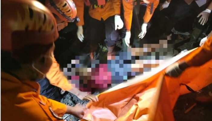 Tragis! Pencari Ikan dengan Alat Setrum Tewas Mengapung di Empang Getasrejo, Perangkat Masih Aktif Saat Ditemukan