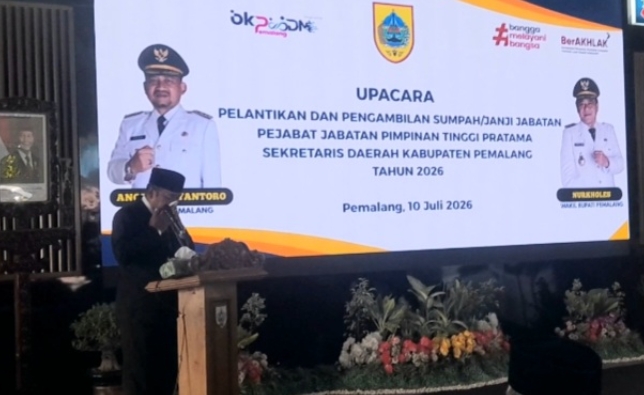 Suara Bupati Anom Bergetar Saat Lantik Sekda Definitif Pemalang, Momen Haru untuk Endro Johan Kusuma Curi Perhatian