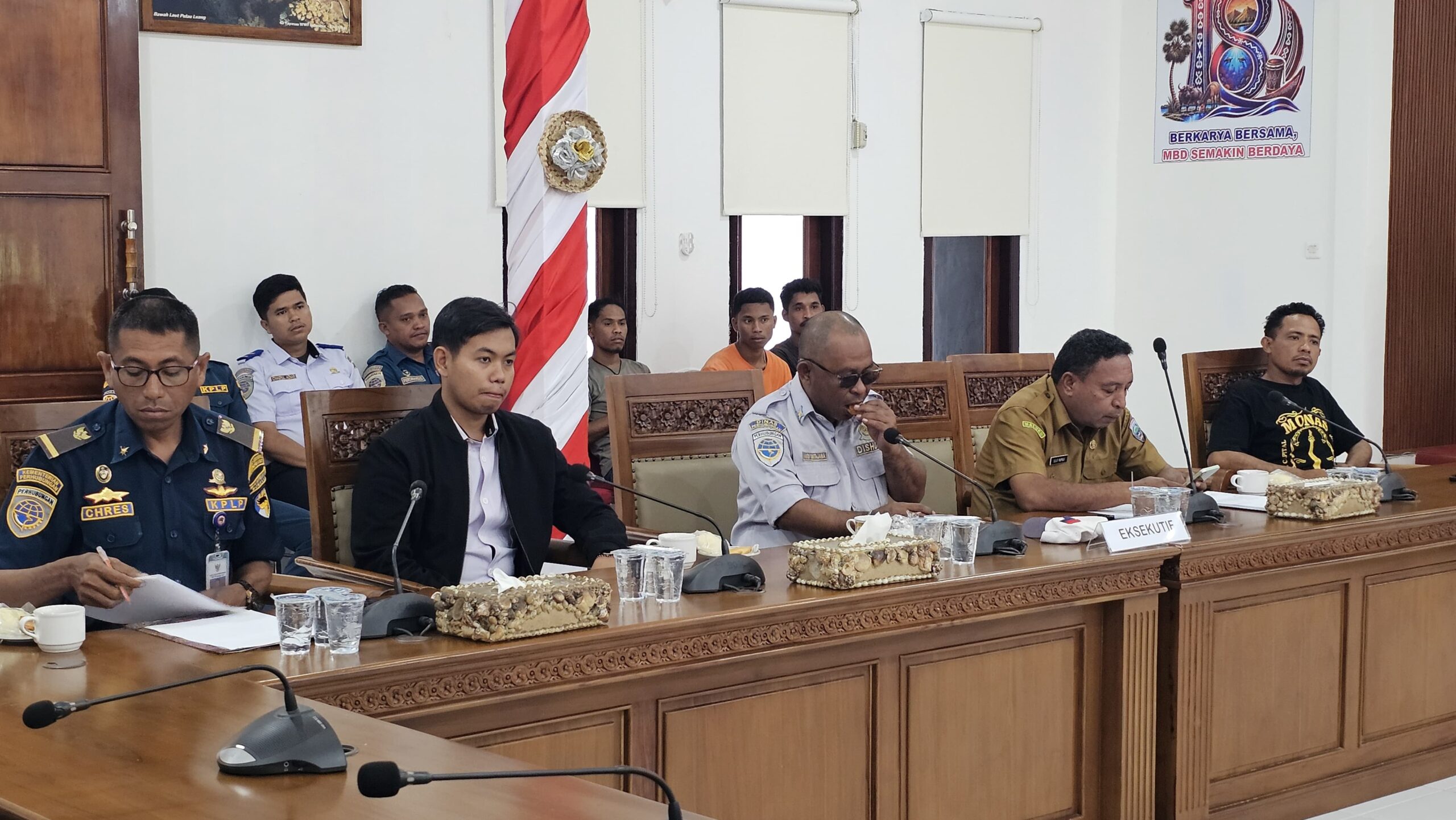 Komisi III DPRD MBD Gelar Dengar Pendapat, Sorot Akses Pelabuhan dan Keadilan Bagi Sopir Angkutan Umum