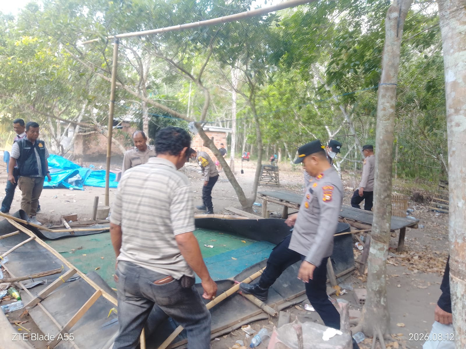 Tindak Lanjuti Laporan Warga, Polsek Rantau Alai Tertibkan Dua Lokasi Diduga Arena Sabung Ayam di Ogan Ilir