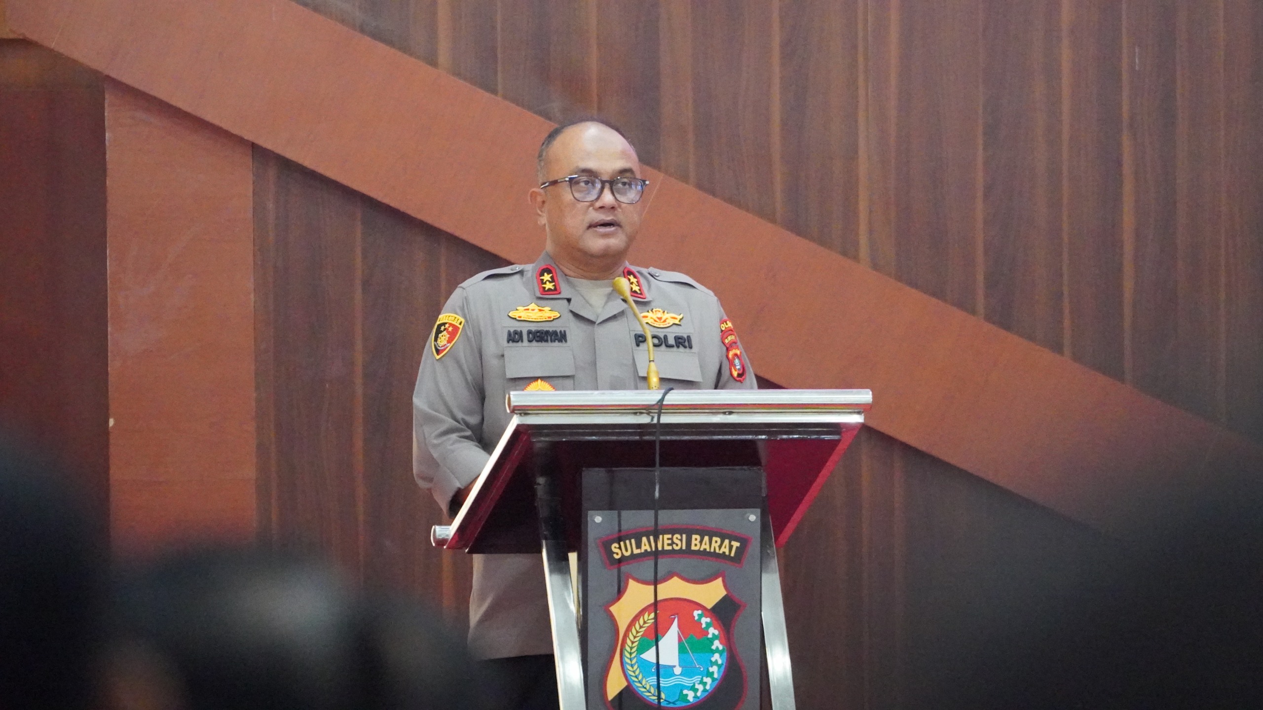 Buka Latpra Operasi Antik Marano, Kapolda Sulbar: Tindak Tegas Peredaran Narkoba, Utamakan Perlindungan dan Rehabilitasi Anak