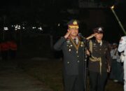 Di Bawah Pendar Obor Malam Sakral Kemerdekaan, Kapolda Sulbar Pimpin Janji Setia Jaga Kedaulatan Bangsa
