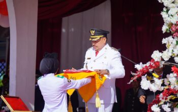 Bupati TRK Pimpin Upacara HUT ke-81 RI di Nagan Raya Bupati TRK Pimpin Upacara HUT ke-81 RI di Nagan Raya