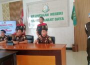 Kejaksaan Negeri MBD Gelar Konferensi Pers:Sita Uang Korupsi Jalan Rp,1, 23 Miliar,Proses Hukum Tetap di Tegakkan