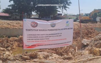 Tuntutan Warga Menguat: Bongkar “Pipa Hantu” di Proyek Drainase Rp15 Miliar, Kejari Batam Diminta Bertindak Tuntutan Warga Menguat: Bongkar “Pipa Hantu” di Proyek Drainase Rp15 Miliar, Kejari Batam Diminta Bertindak