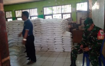 Pemdes Mekarwangi Kecamatan Cikarang Barat Salurkan Bantuan Pangan Alokasi Juli-september Tahun 2026 Pemdes Mekarwangi Kecamatan Cikarang Barat Salurkan Bantuan Pangan Alokasi Juli-september Tahun 2026