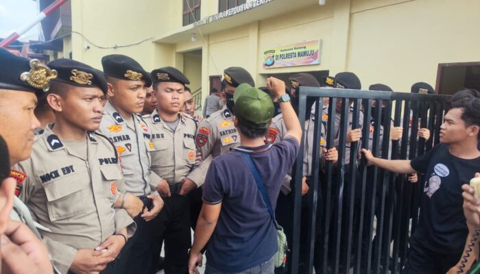Polda Sulbar Kawal Penyampaian Aspirasi secara Humanis, Situasi Kota Mamuju Tetap Aman dan Kondusif