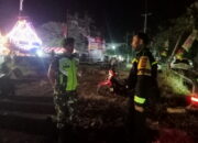 Babin Kamtibmas, Lalu Irawan, S.H., J. Bersama Babinsa, Mengawal Rona-Rona di Pasar Renteng Kelurahan Renteng, Praya. Malam Selasa, 03 Agustus 2026, Lombok Tengah NTB*