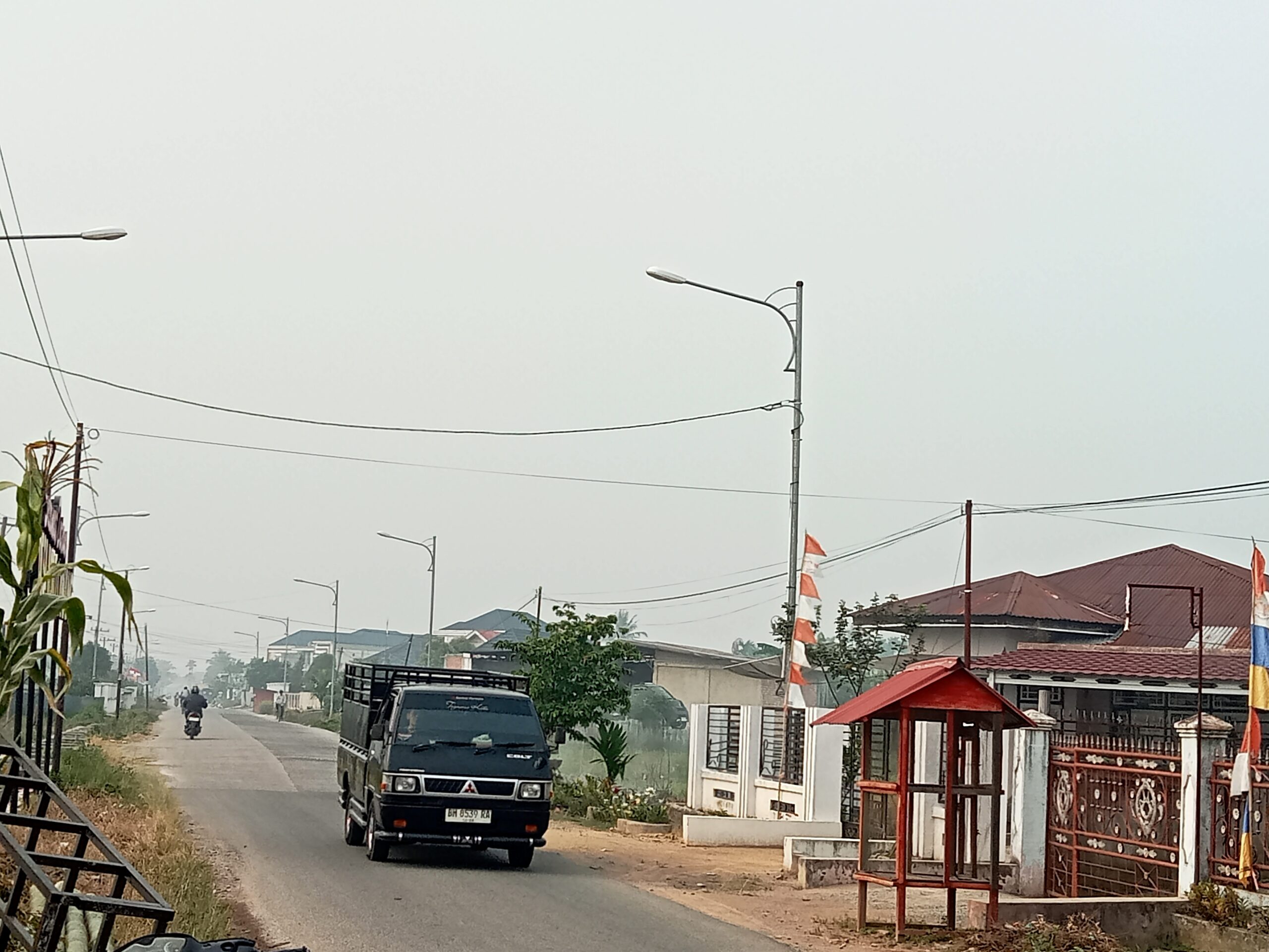 Kabut Asap Tebal Selimuti Kerinci, Warga dan Siswa Dimbau Gunakan Masker Saat Beraktivitas