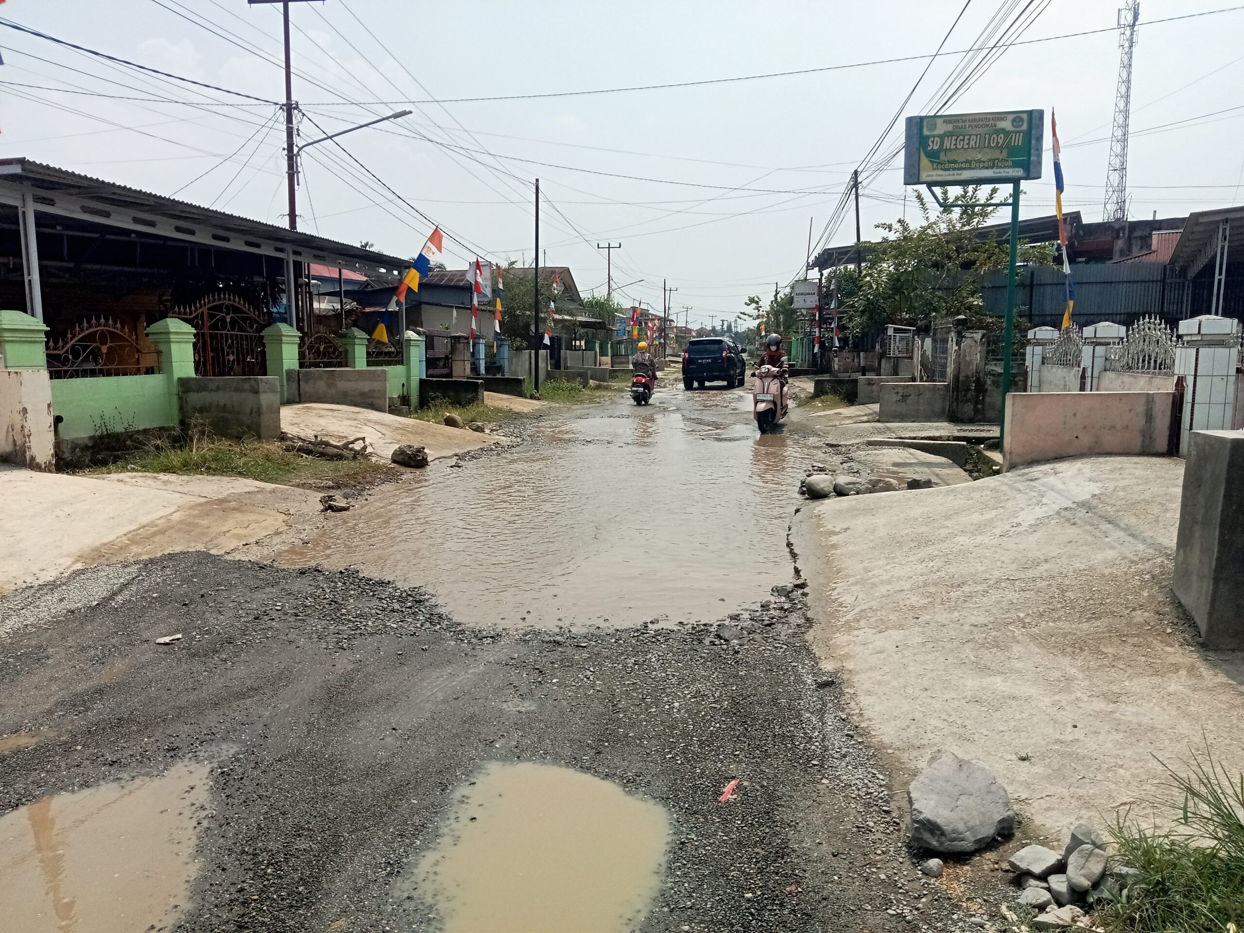 Desa Lubuk Suli– ke desa Kubang Rusak Parah, Warga Desak Pemerintah Provinsi Turun Tangan