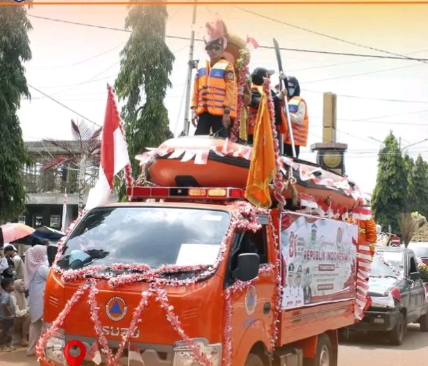 Semarakkan HUT ke-81 RI, BPBD Kota Sungai Penuh Tampil Antusias dalam Karnaval Pembangunan