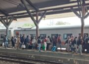 Libur Panjang Maulid Nabi, Stasiun Tegal Diserbu Penumpang! 14.191 Warga Gunakan Kereta Api